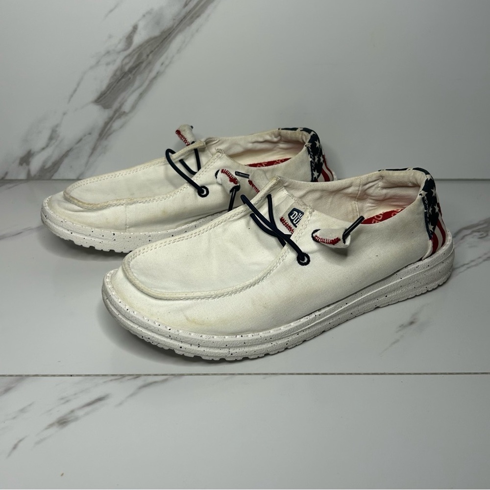 Hey Dude Americana Women's White Slip-On Loafers Size 7 - Picture 4 of 8